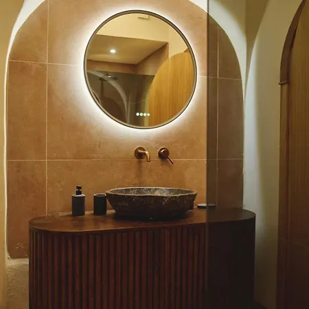 Hypercentre, Superbe Dans Ancienne Ecurie Du Xviiie Siecle