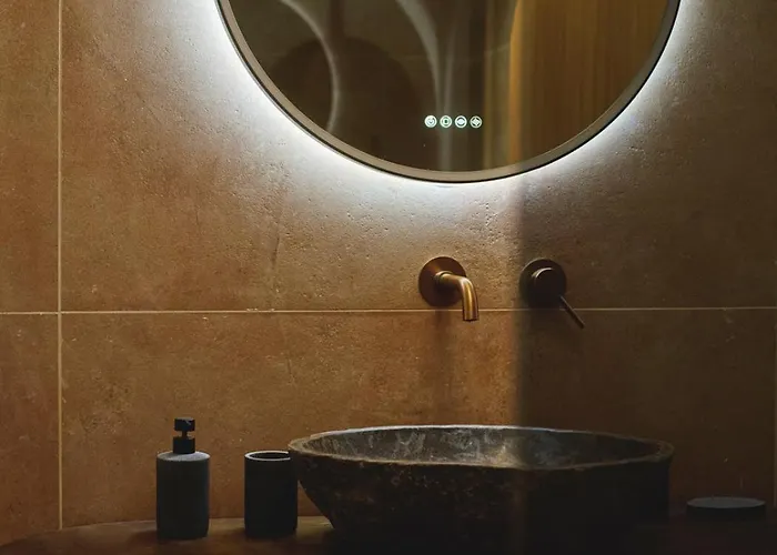 Hypercentre, Superbe Dans Ancienne Ecurie Du Xviiie Siecle Apartment Ajaccio (Corsica)